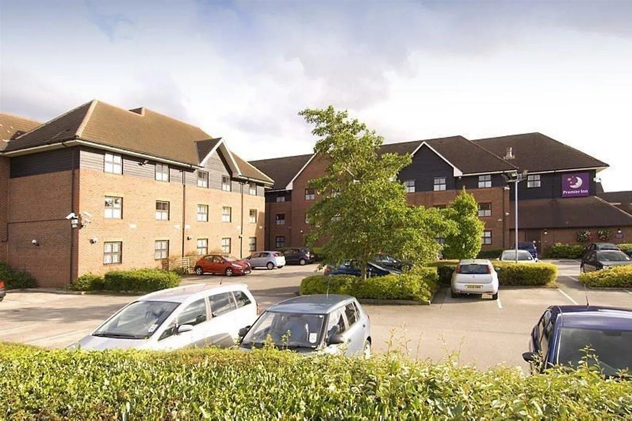 Premier Inn Nottingham West Hotel