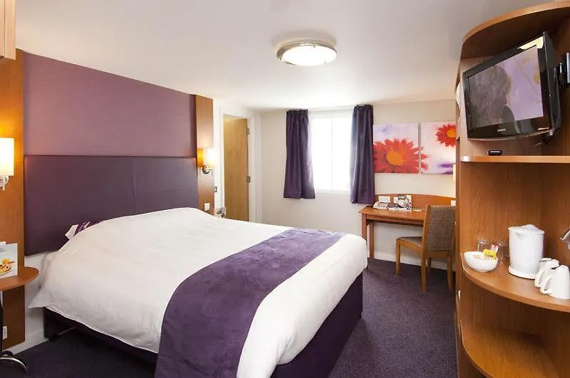 Premier Inn Nottingham West Hotel